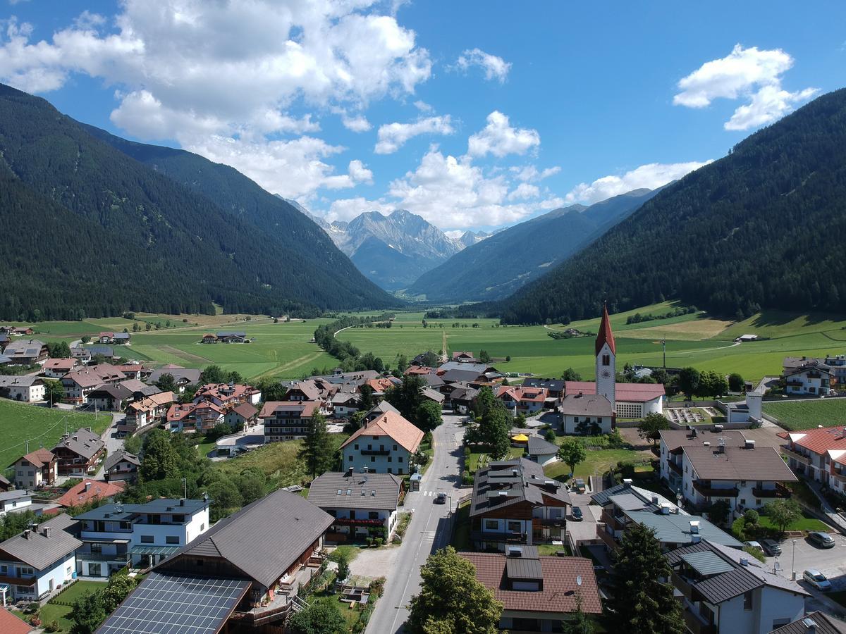 加尼冷泽勒住宿加早餐旅馆 拉松迪索帕拉 外观 照片